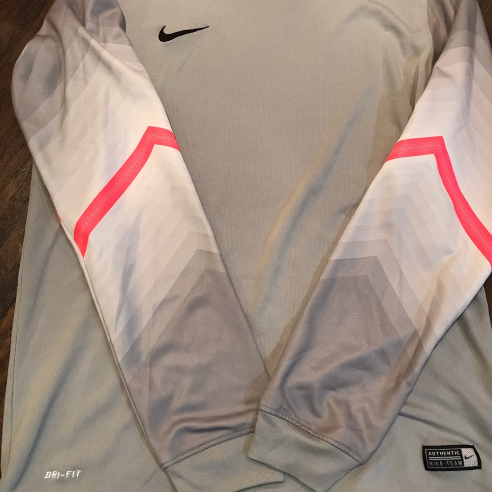 Nike long sleeve